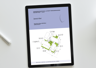 Jaetut tilat -julkaisun kansilehti näkyy työpöydällä olevan tablettitietokoneen ruudulla.